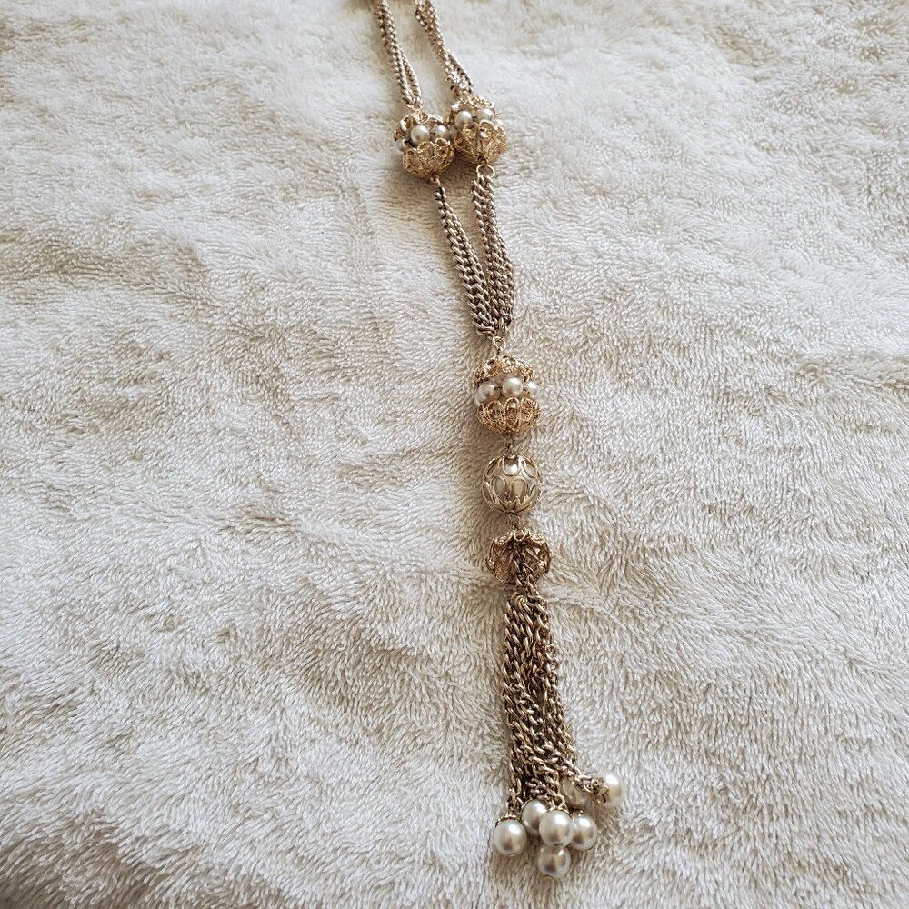 1 beautiful Gold Pearls necklace, wt 35 grams, item# A-61, A sweet gift !!
